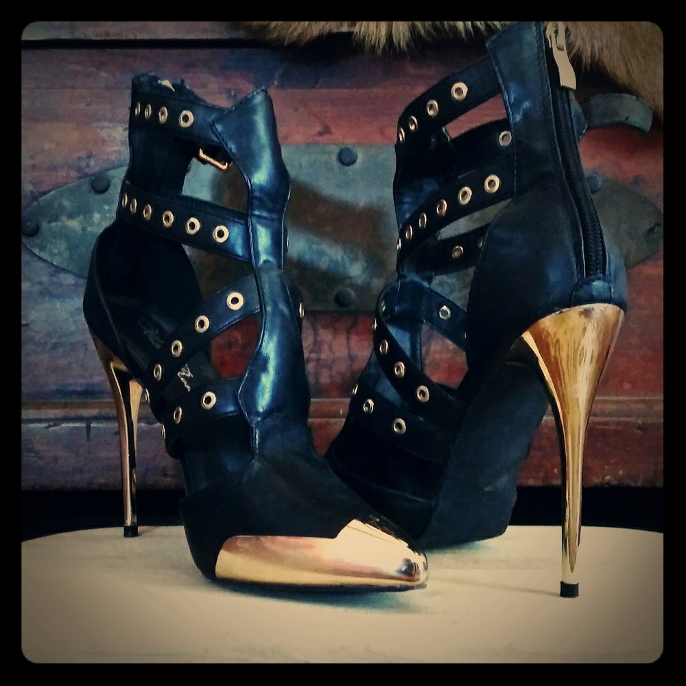 Sexy gladiator stilettos
